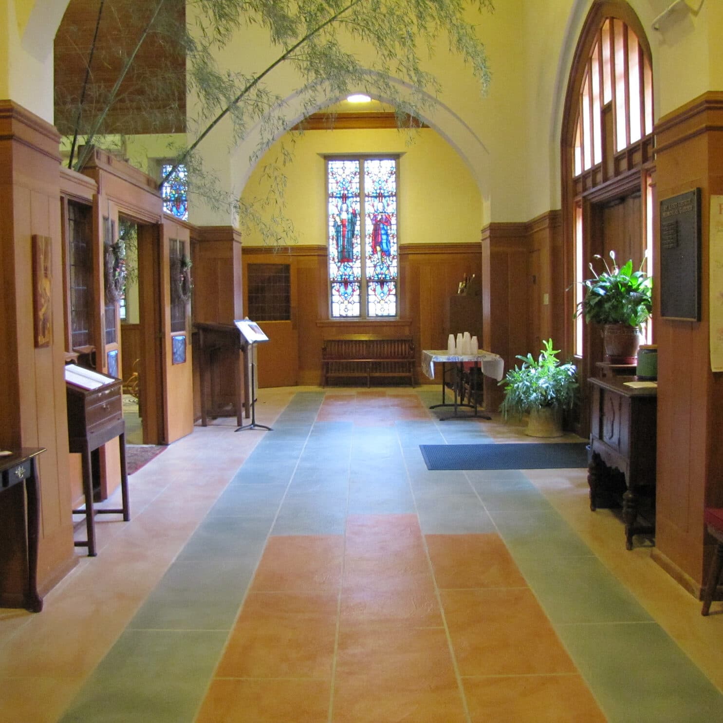 Portsmouth church floor polishing
